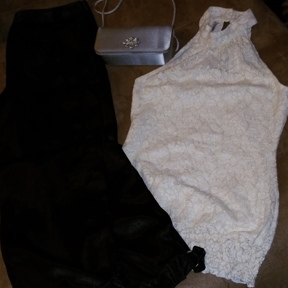 Ladies halter top
